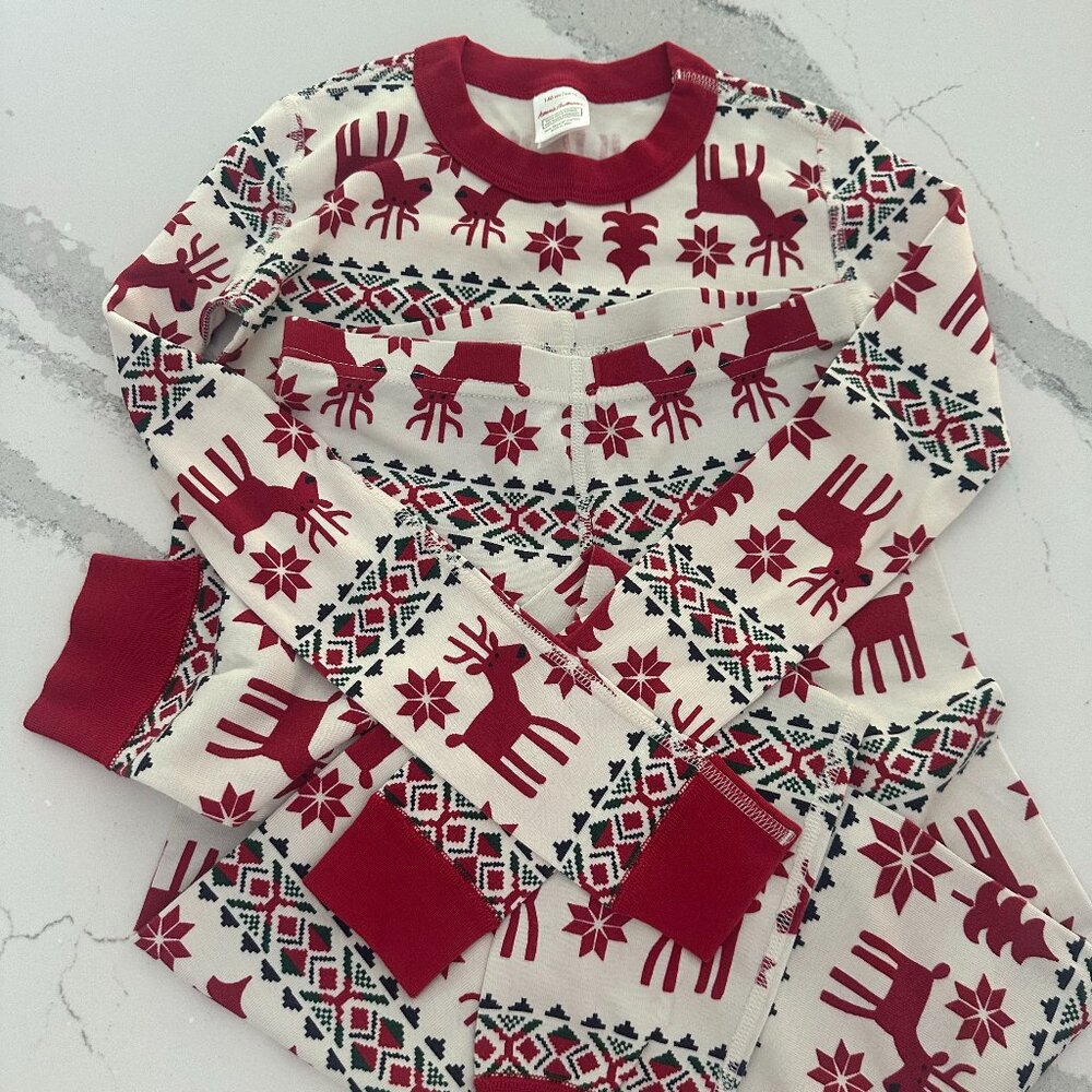 Hanna Andersson Reindeer Fair Isle Holiday Christmas Pajamas, Size 140 (US 10)